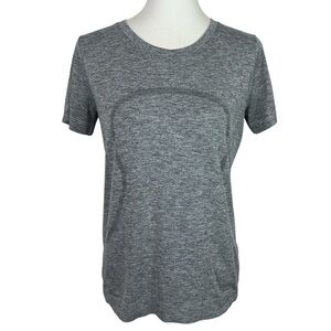 Lululemon Athletica Swiftly Tech Short Sleeve Gray Seamless Athletic Tee Size 10